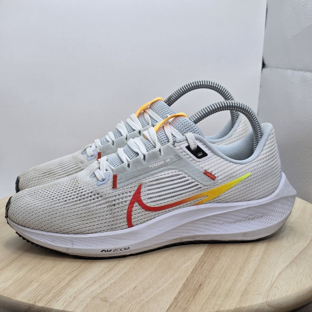Nike Air Zoom Pegasus 40 White‎ Laser Orange Womens Running Shoes Size 7
